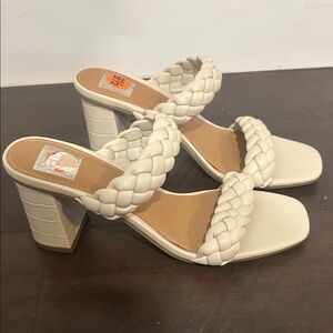 DV Dolce Vita Braided off white sandals size 9.5 NEW